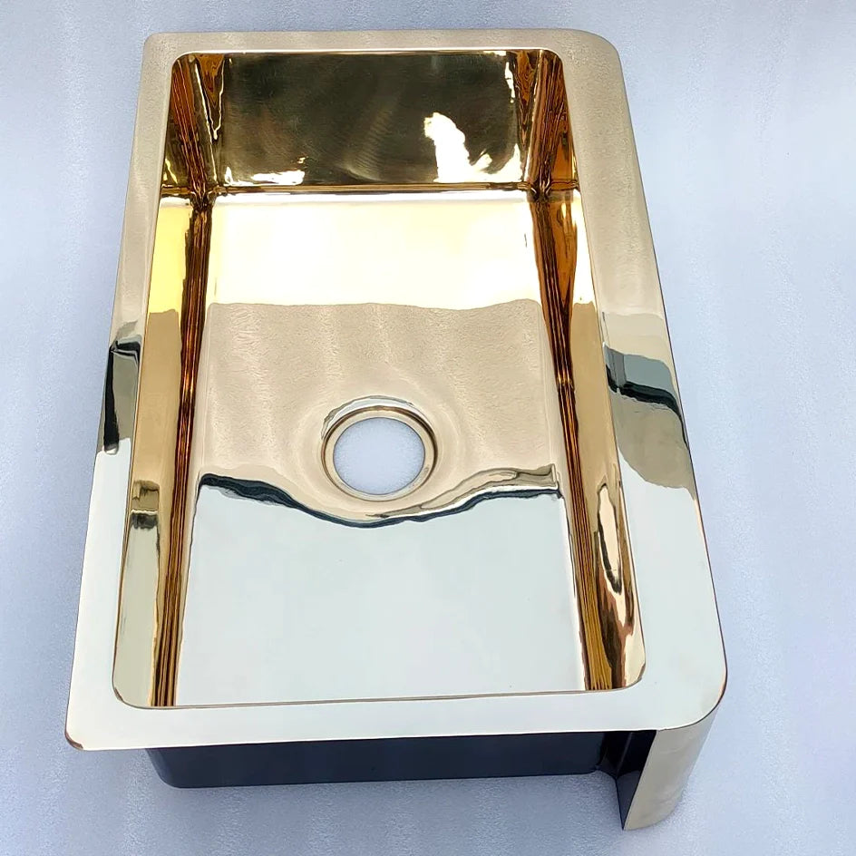 30" Unlacquered Brass Farmhouse Sink