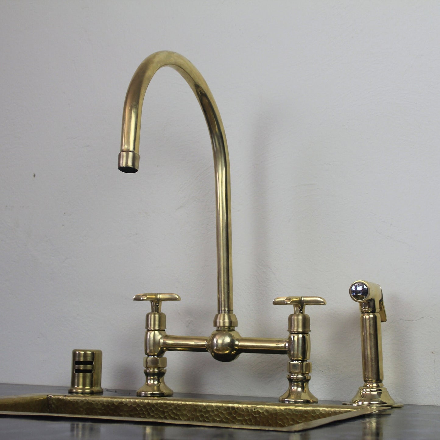 Unlacquered Brass Bridge Faucet, 8 Bridge center BALL-SHAPED Faucet With Linear short Legs and Sprayer