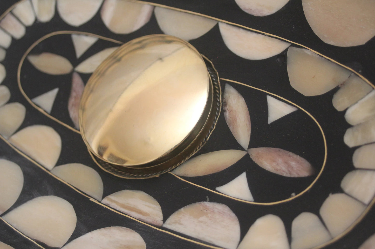 Black and white Stylish Single Hole Drop In Sink with Resilient Brass and Resin Basin