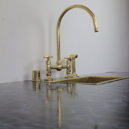 Unlacquered Brass Bridge Faucet, 8 Bridge center BALL-SHAPED Faucet With Linear short Legs and Sprayer