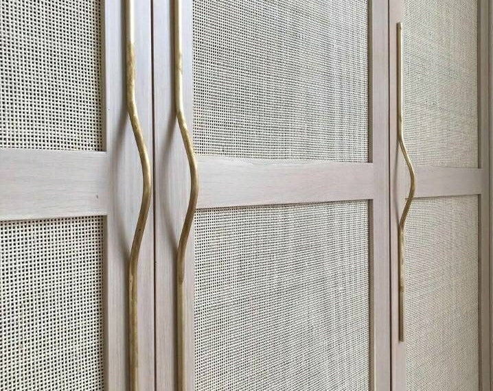 Modern Curved Arch Brass Cabinet Handles - Elevate Your Space