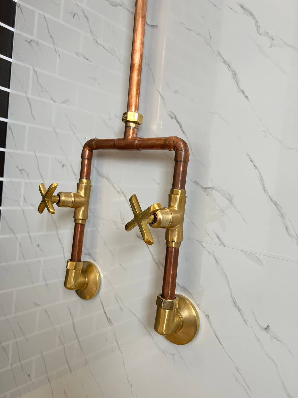 Handmade Copper outdoor shower , one outlet Wall Mounted Copper Shower System ,industrial design